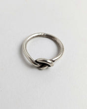 Knot silver ring