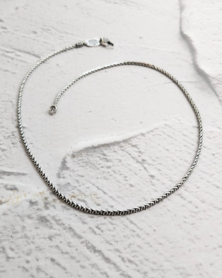 Thin braided chain