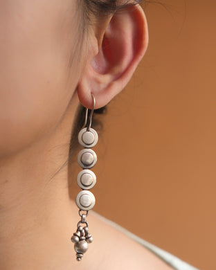 Silver dangler