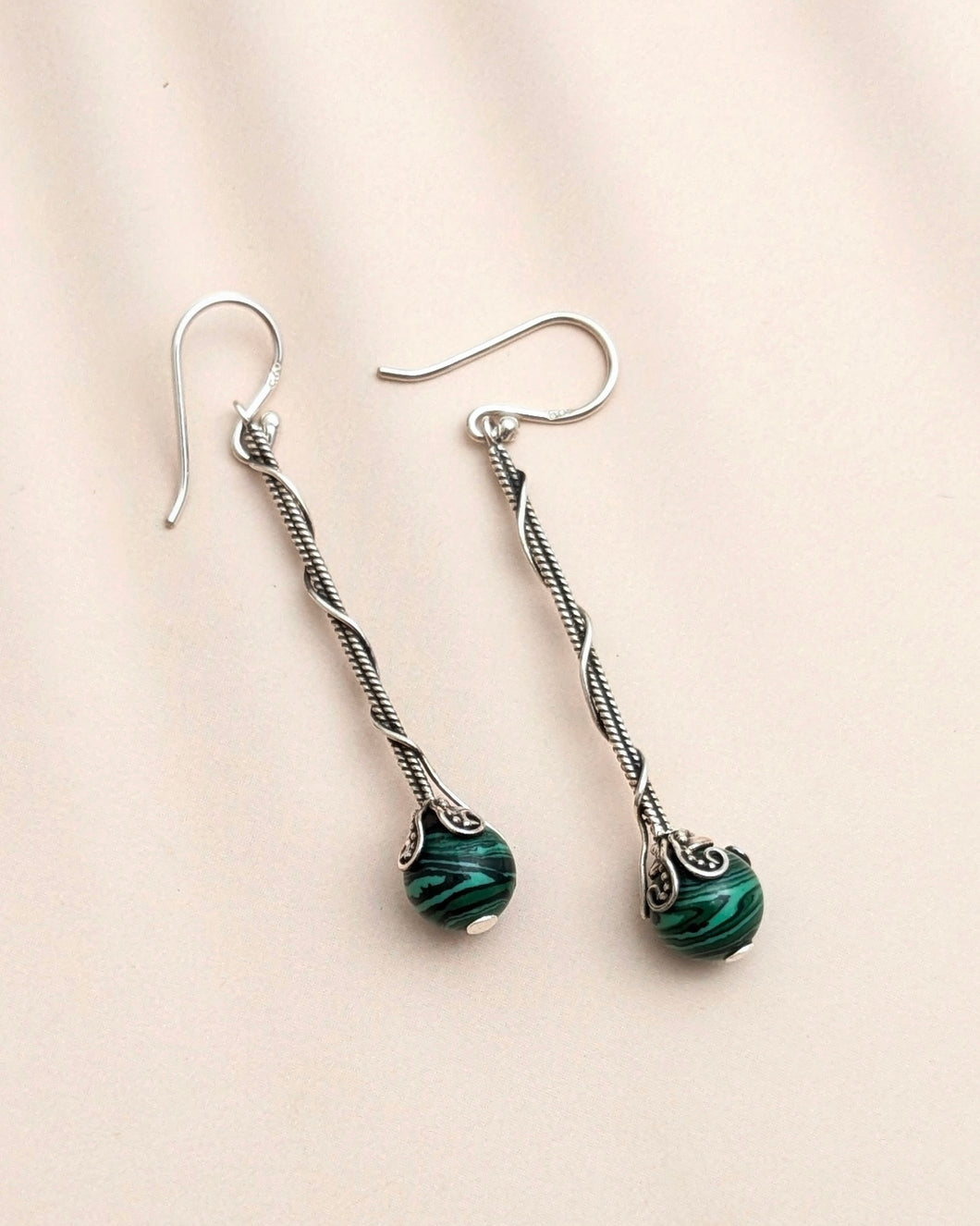 Malachite dangler