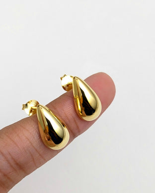 Gold plated tear drop studs