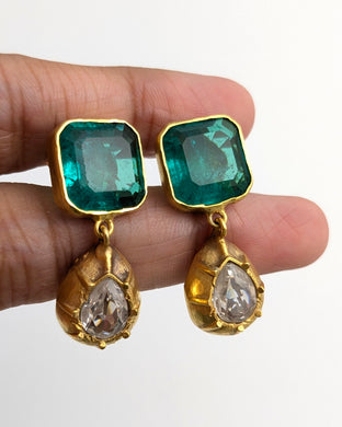 Green and Kundan drop earrings