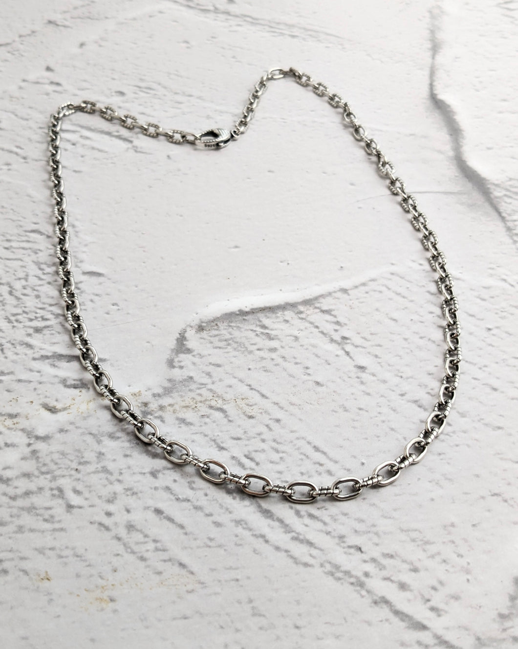 Silver link chain