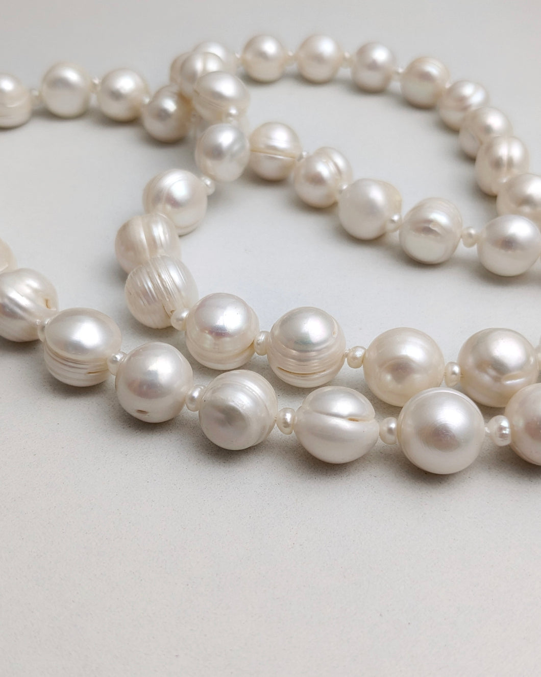 Natural freshwater pearl neckalce