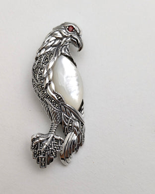 Eagle broach cum pendant