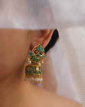 Green emerald and kundan jhumka