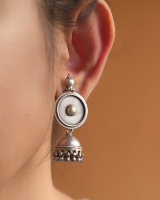 Contemporary jhumki