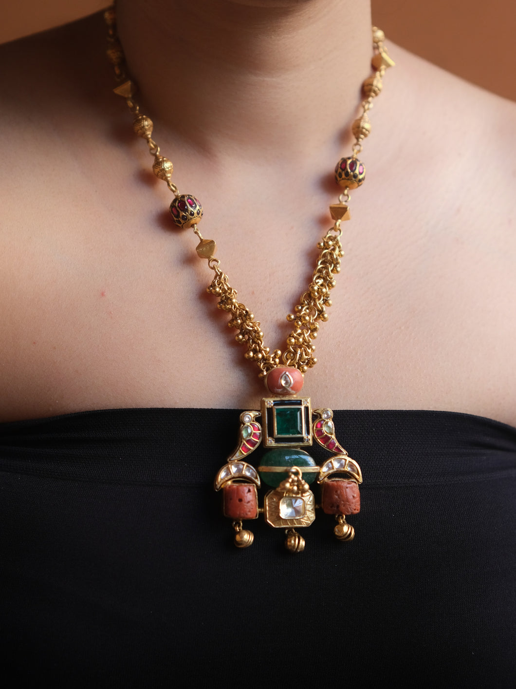 Coral fusion necklace with kundan accents