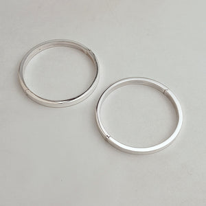 High polish openable silver bangle