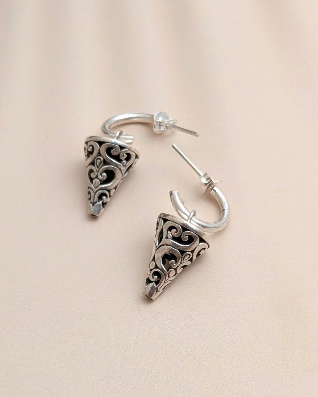 Filigree silver drop earrings