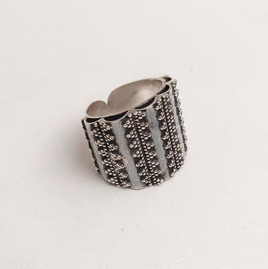 Fine rawa silver ring