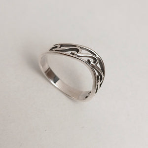 Tidal wave ring