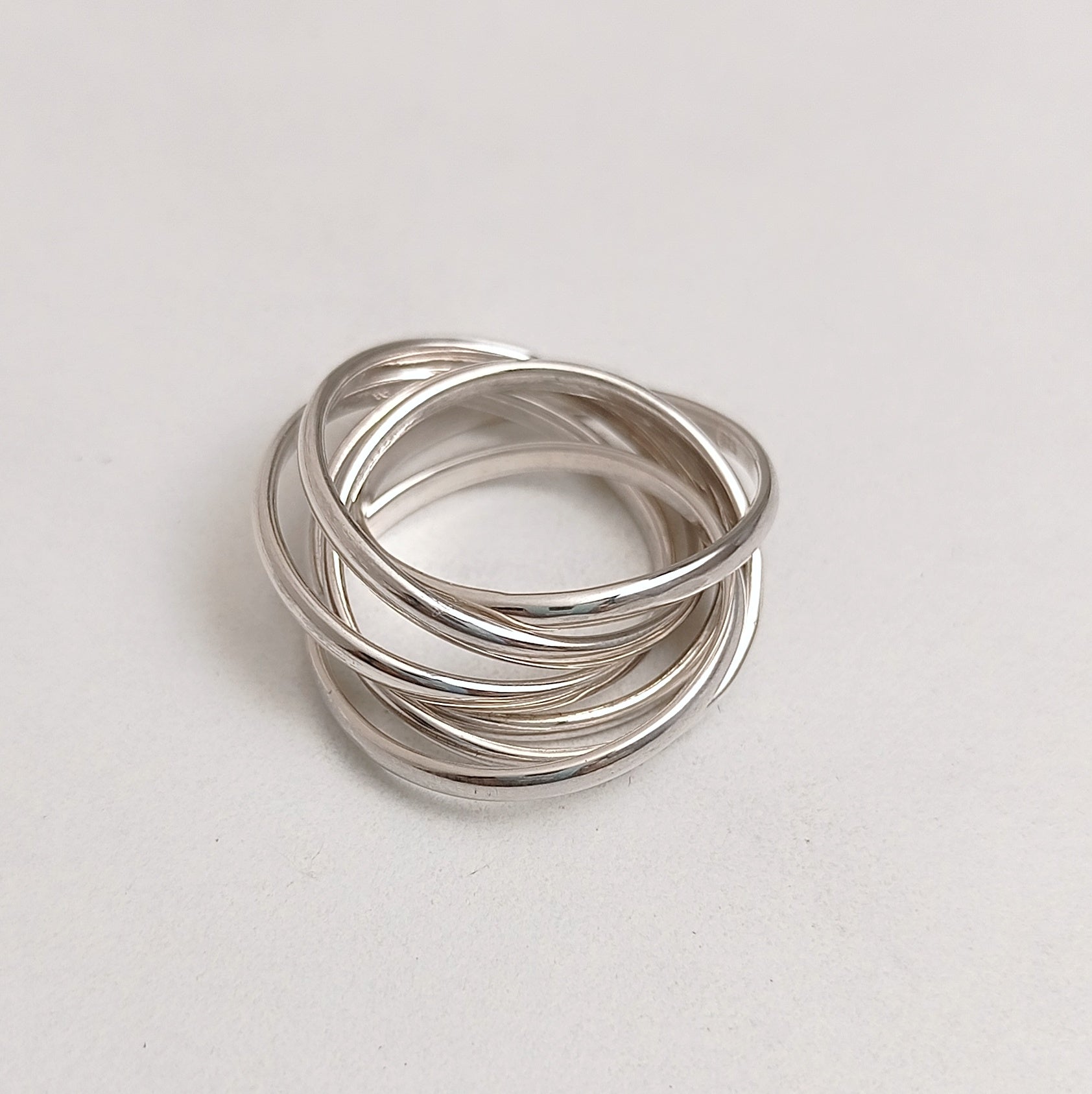 thumbnail interactive-video image 1 of Super Cute Sterling Silver Adjustable Toe Ring – Eurosilver Entwined Band, Brand New! 1 of 5