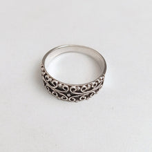 Fine wire work ring