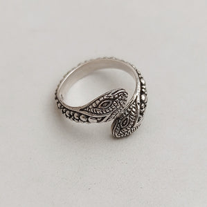 Snake ring