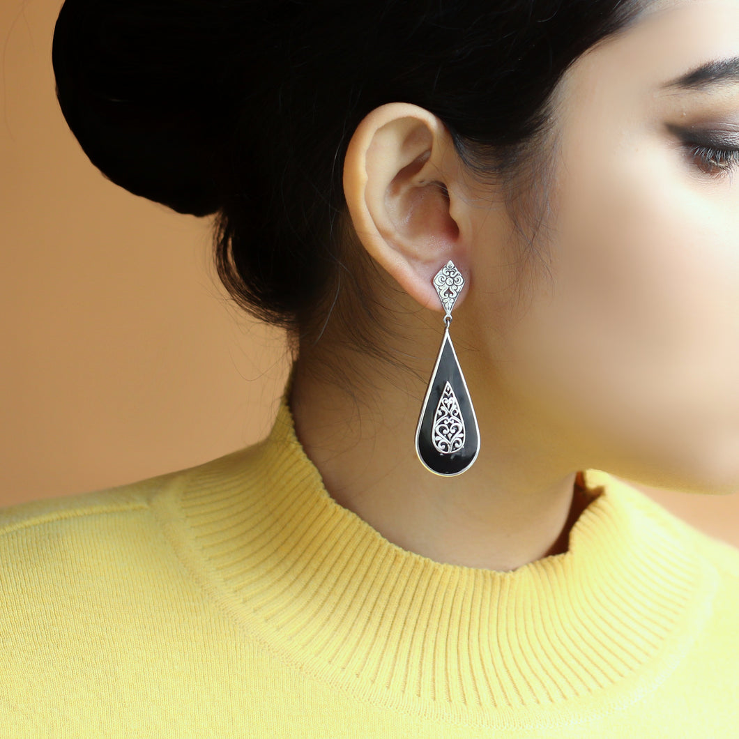 Black enamel  and sillve earrings