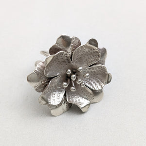 Flower ring