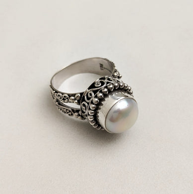 Pearl Ring
