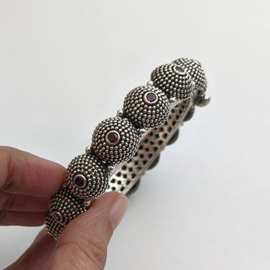 Fine silver bangle bracelet