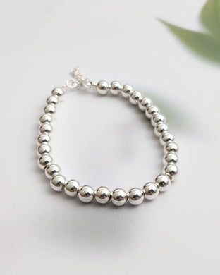 Silver bead bracelet