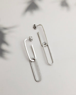Cubic zircon danglers