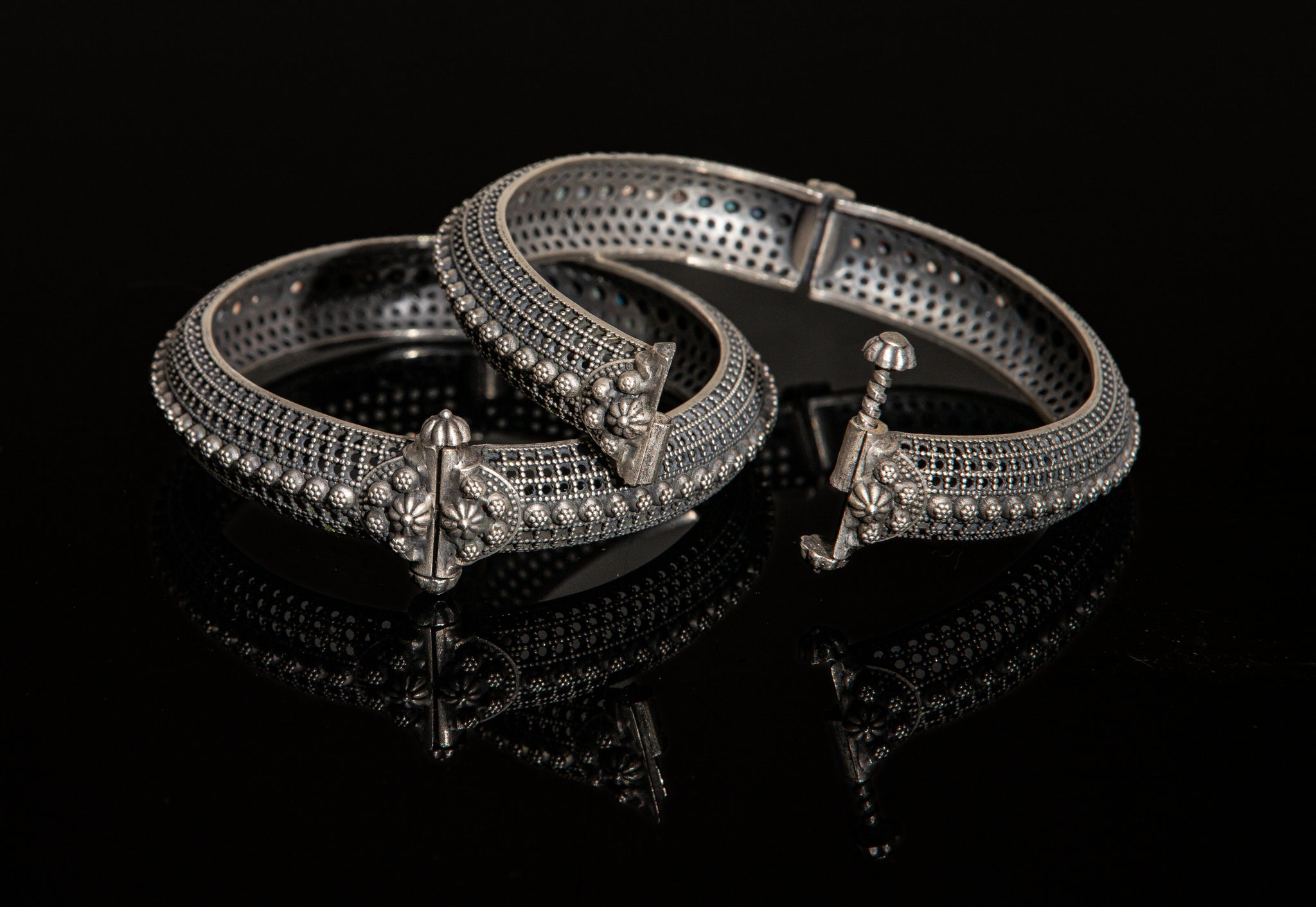 Female Fancy Silver Bangles 925, Weight: 30-35gm, 2-2 To 2-8 at Rs 74/gram  in Ahmedabad