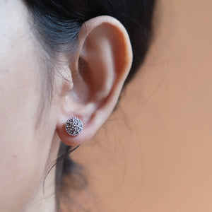 Simple marcasite stud