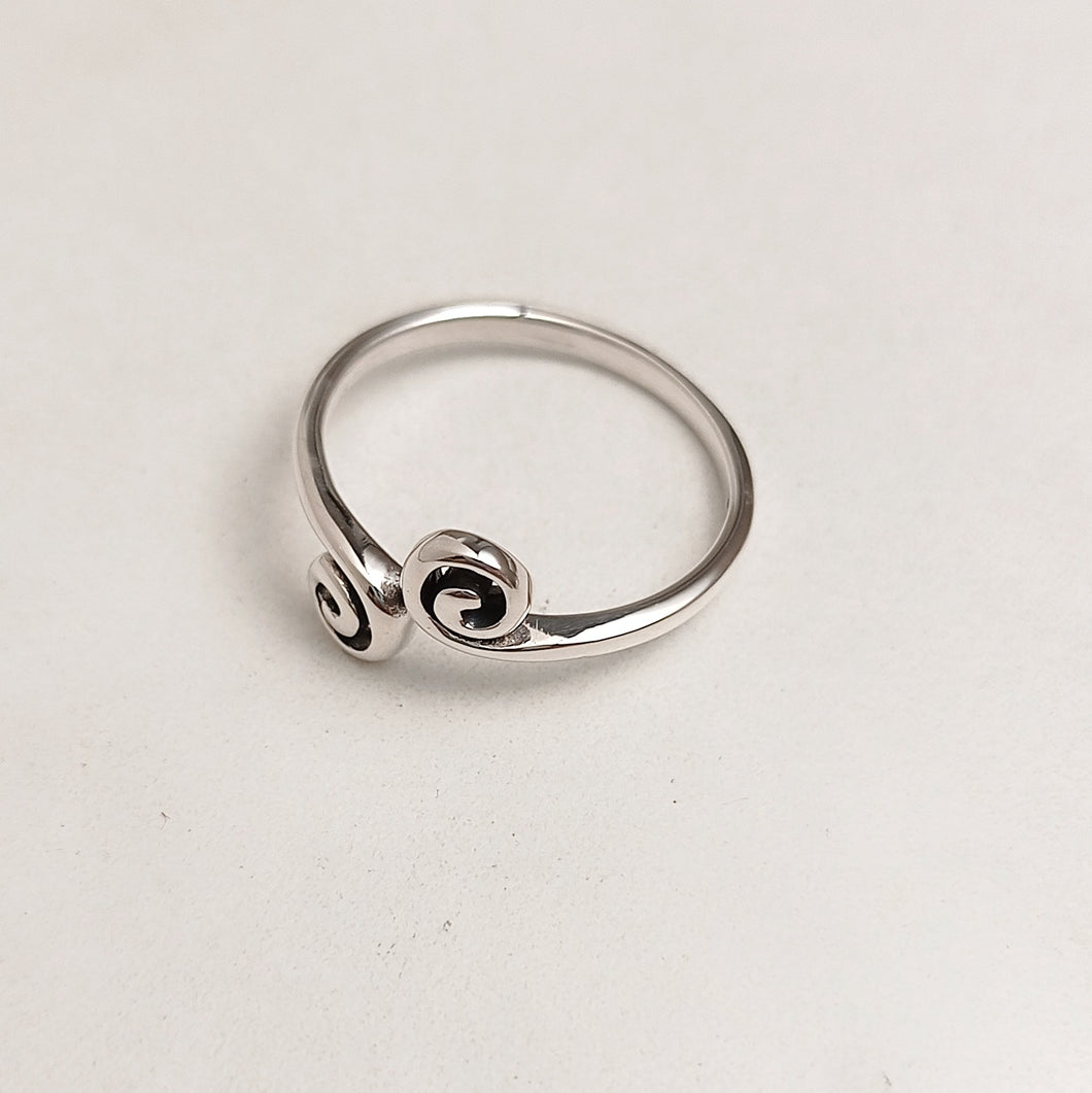 Swirl ring