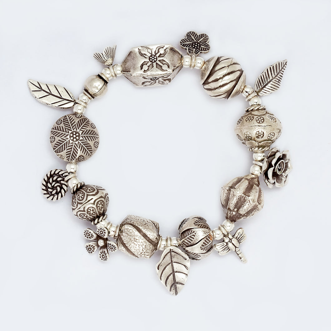 Floral charm bracelet