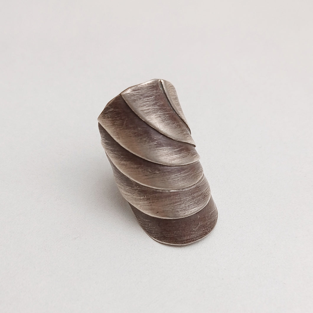 Cellular ring