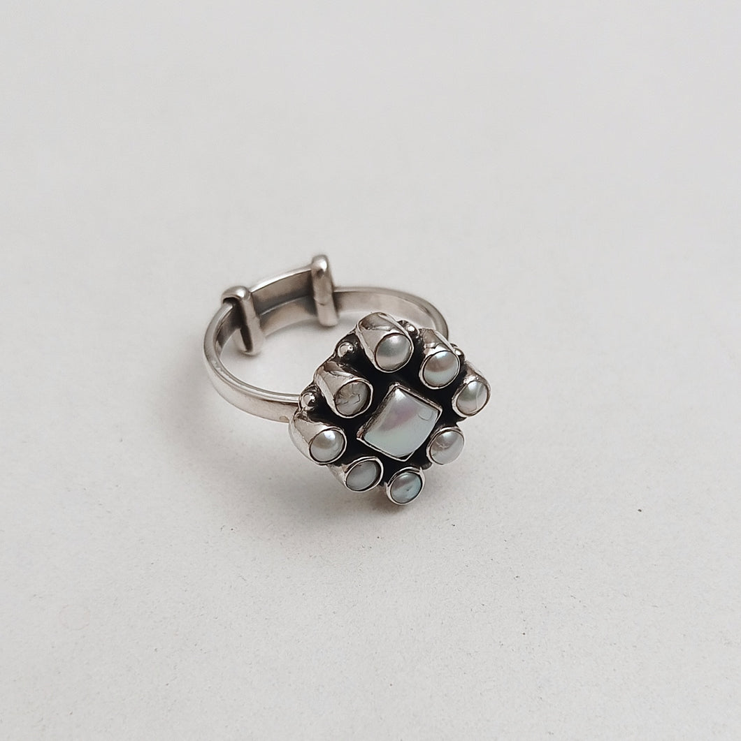 Squarish shape silver and pearl ring