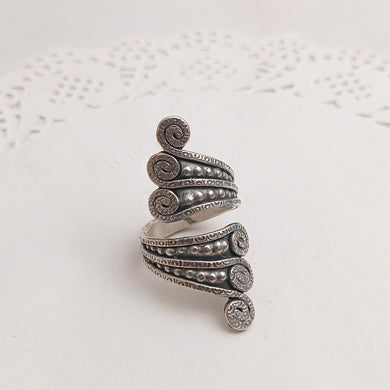 Oceanic silver ring