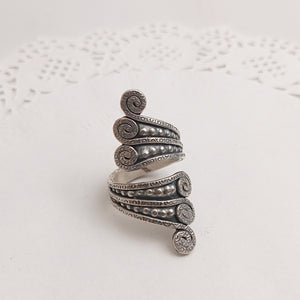 Oceanic silver ring