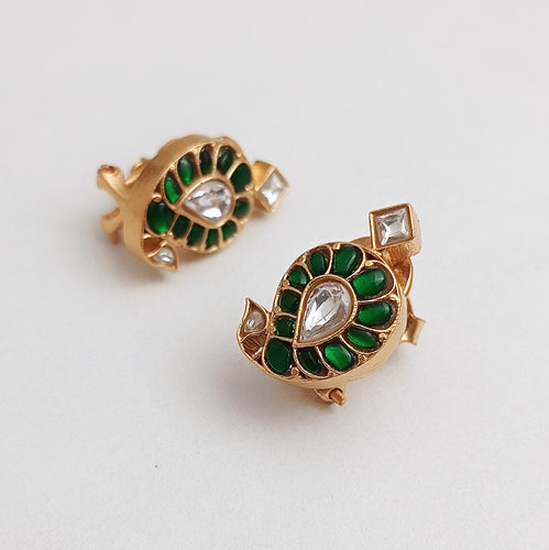 Paisley stud kundan earrings green