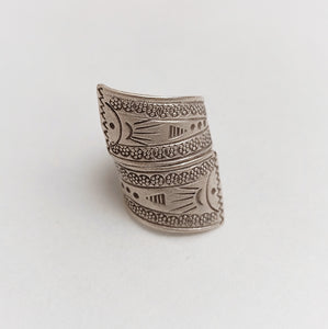 Tribal ring