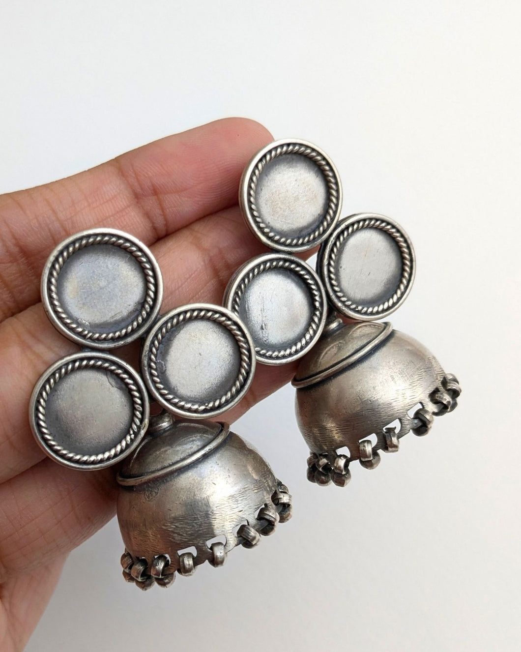 Silver jhumka