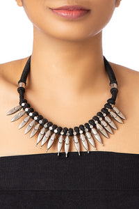SILVER SPIKES THREADED NECKLACE