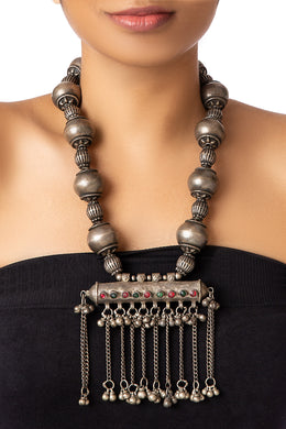 TRIBAL SILVER PENDANT NECKLACE