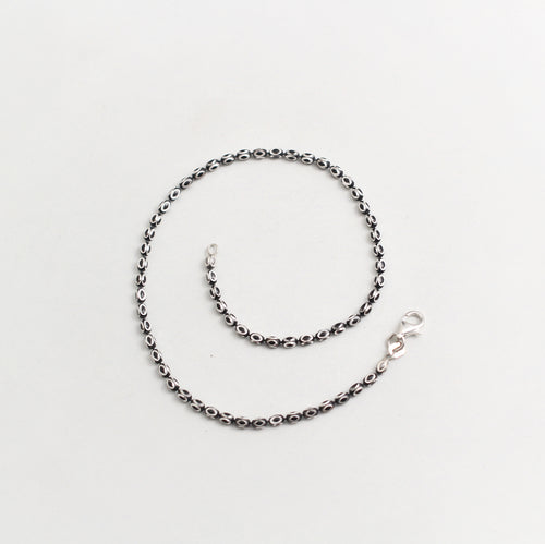 SILVER AND BLACK DELICATE ANKLET