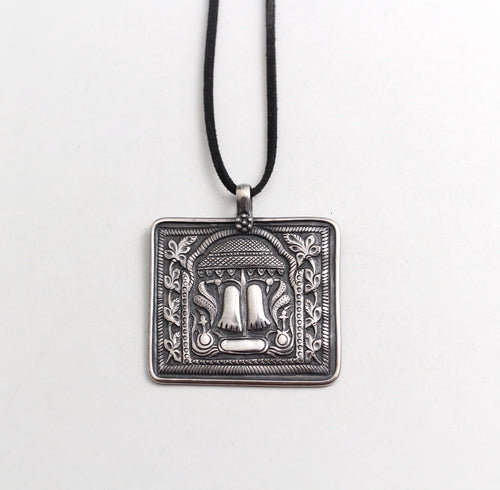 SILVER PADUKA PENDANT
