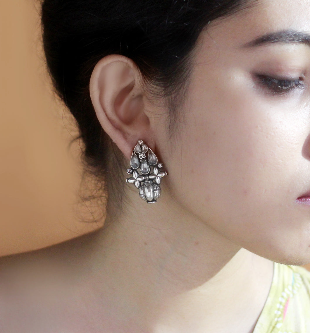 SILVER BEAD KUNDAN  EARRINGS