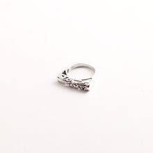 FINE FILIGREE RING