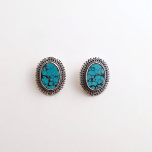 Turquiose studs