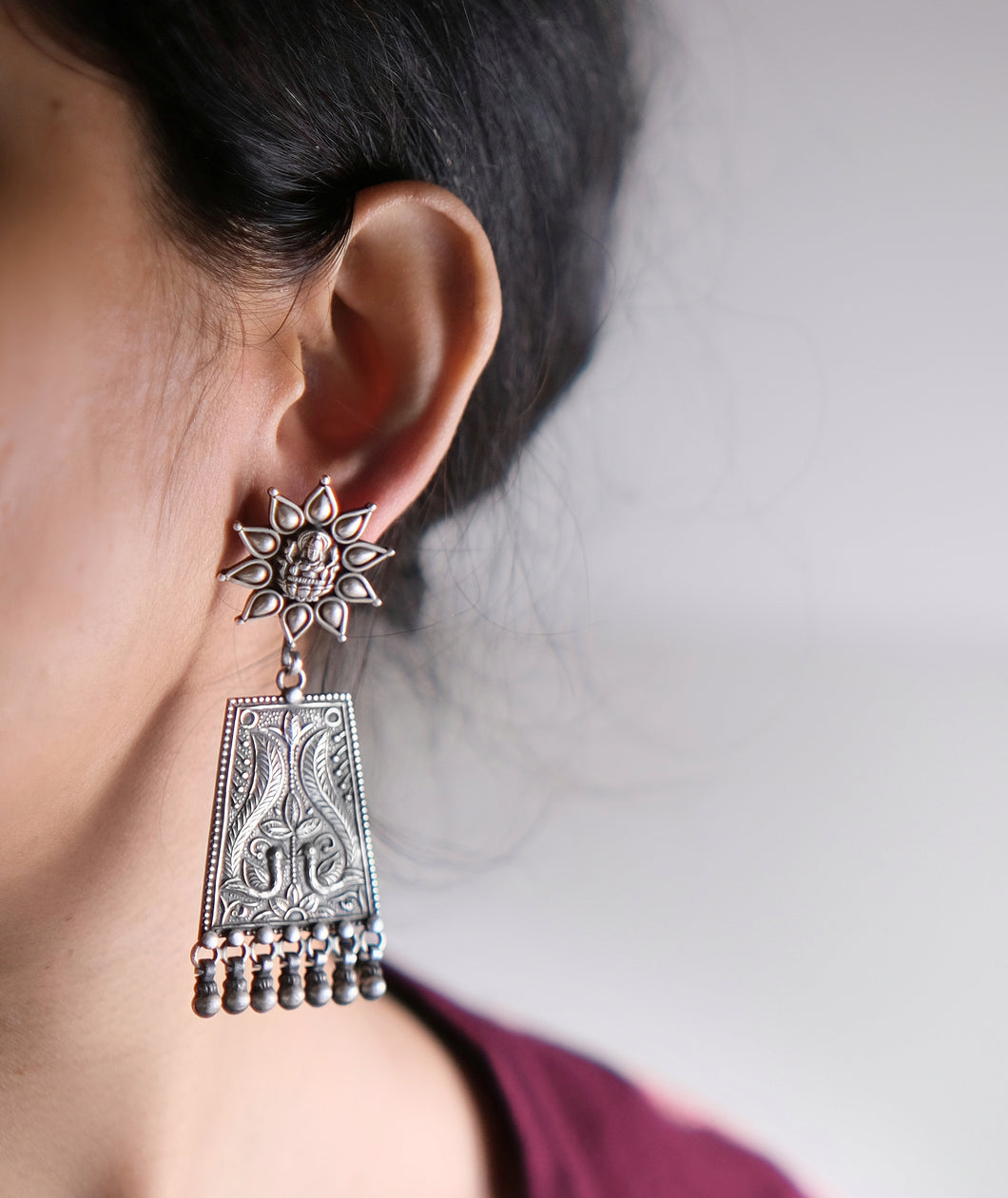 SILVER PEACOCK DANGLERS