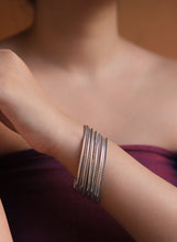 SET OF BANGLES (11 pcs)