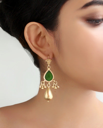 GOLD PLATED SILVER EARRINGS WITH GREEN GLASS