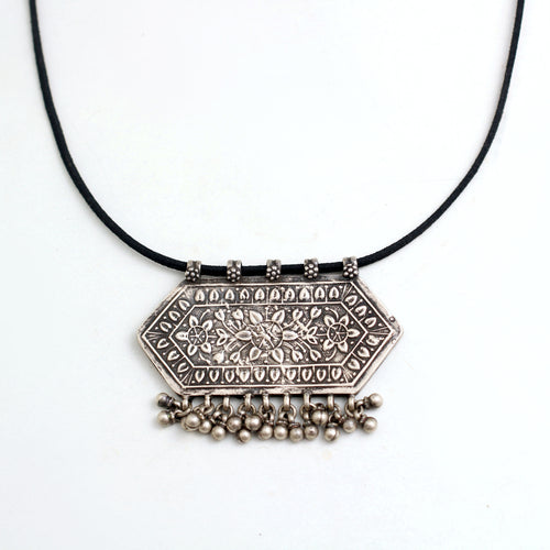 HEXAGONAL SILVER PENDANT WITH GHUNGHROOS