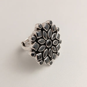 FLORAL BLACK STONE AND SILVER RING