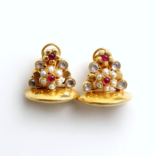 PEARL ANG PINK STONE EARRINGS