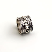 FINE SILVER RING